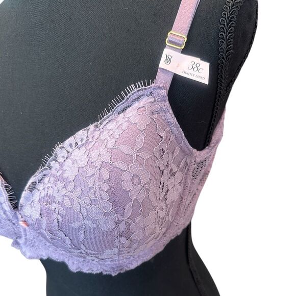 Victoria’s Secret Dream Angels Lace Underwire Bra Size 38C NWT Purple Lace - Picture 3 of 9